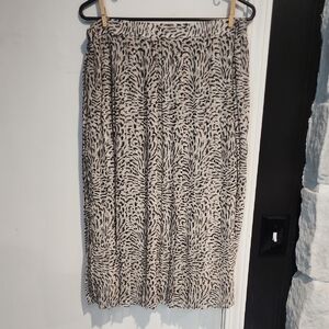 Banana Republic Animal Print Midi Skirt, Medium
